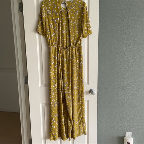 BCBGMAXAZRIA Leopard Print Jumpsuit - Picture 4 of 8